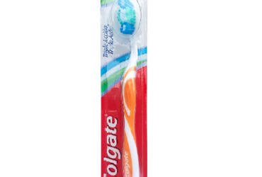 Cepillo COLGATE TRIPLE ACCION MEDIO